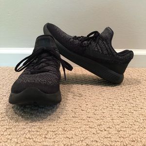 Nike Lunarepic Flyknit 2 Women’s Sneaker sz 9